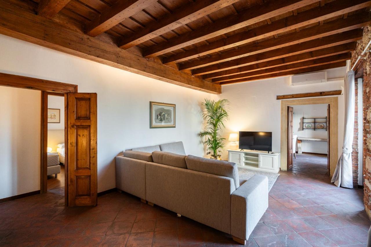 Domus Verona - Residenza Merici エクステリア 写真