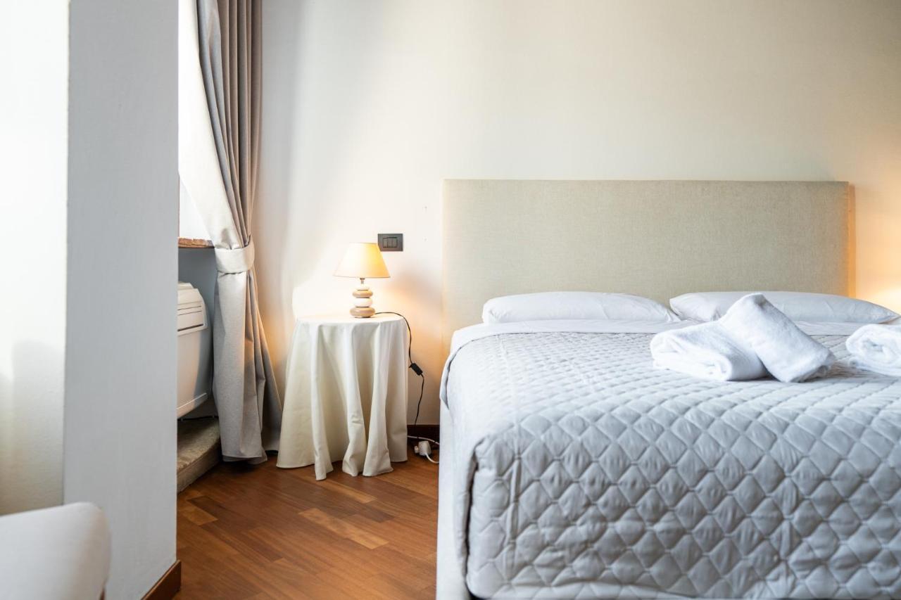 Domus Verona - Residenza Merici エクステリア 写真