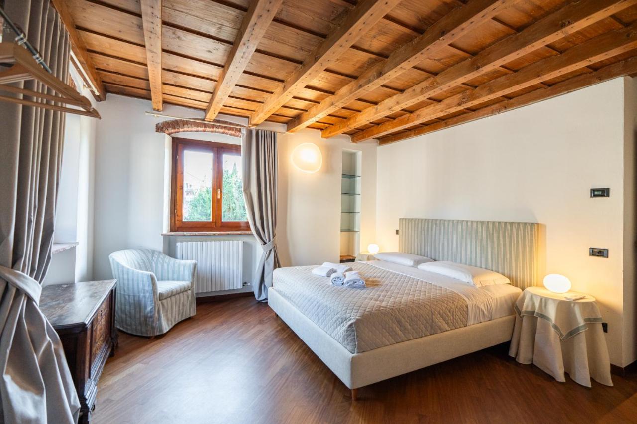 Domus Verona - Residenza Merici エクステリア 写真