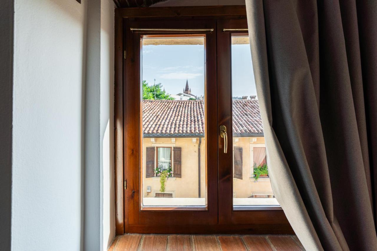 Domus Verona - Residenza Merici エクステリア 写真