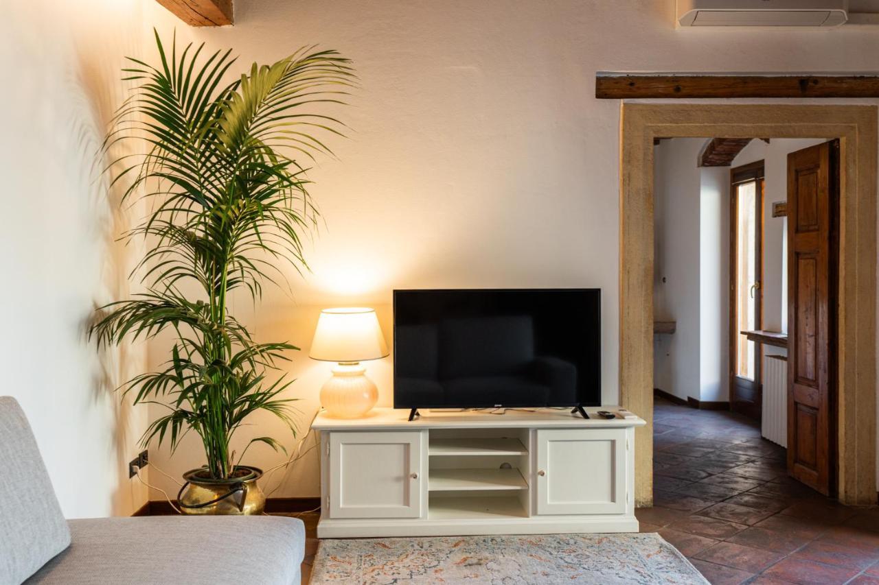 Domus Verona - Residenza Merici エクステリア 写真