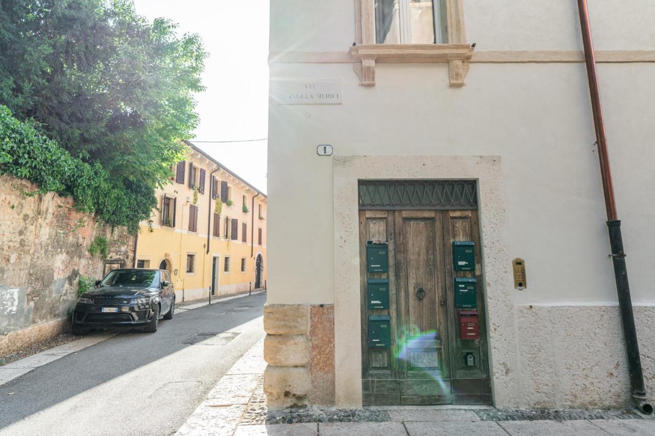 Domus Verona - Residenza Merici エクステリア 写真
