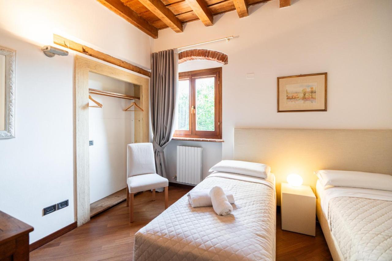 Domus Verona - Residenza Merici エクステリア 写真
